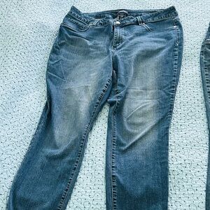 Woman’s D Jeans